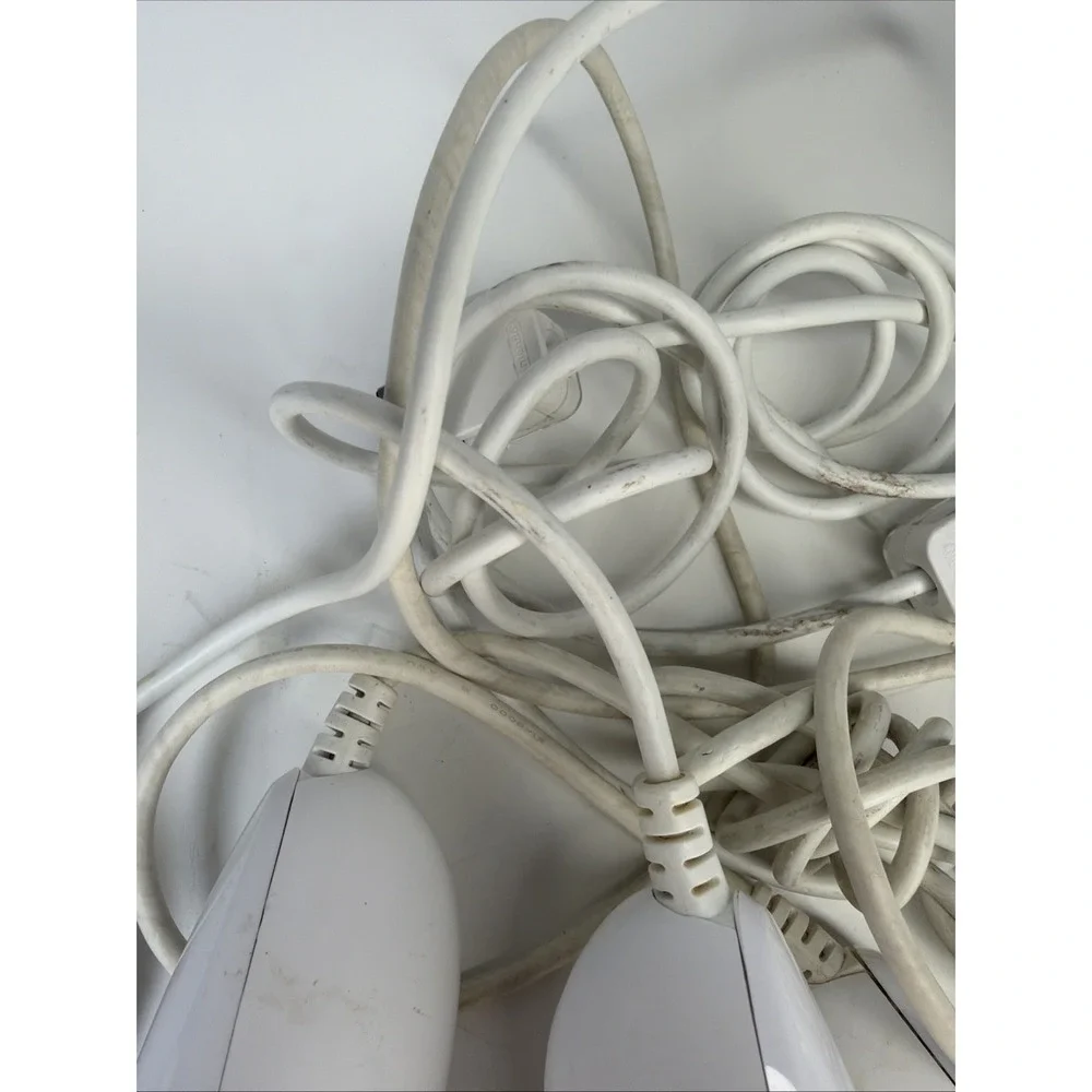 OFFICIAL‎ Nintendo Lot of 4 Wii Nunchuck White (NOT TESTED) Game Controller